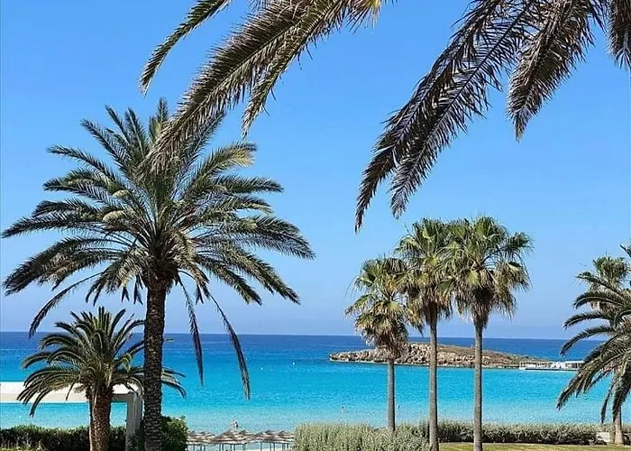 Lejlighed Nissi 3 View 2 Bedroom *