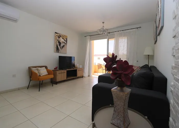 Nissi 3 View 2 Bedroom * アヤナパ